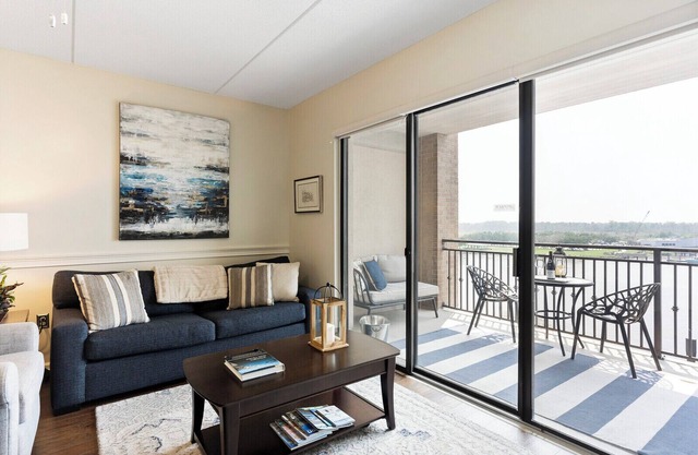 Riverfront Condo in the Heart of Downtown