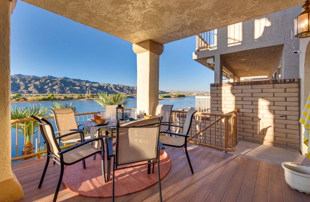 Riverfront Dock | Hot Tub Spa | Games | BBQ | Views
