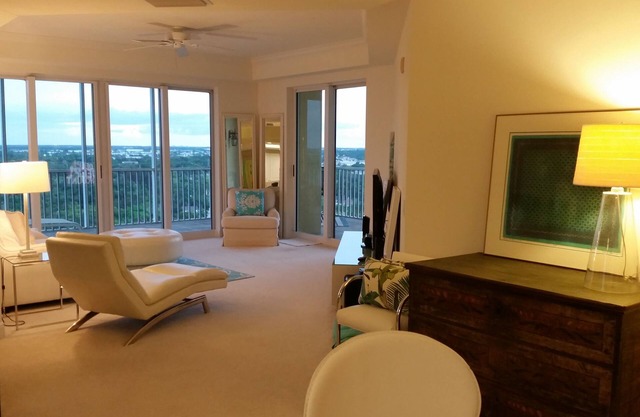 Riverfront High Rise Sophistication Centre-ville de Fort Myers Belles vues!