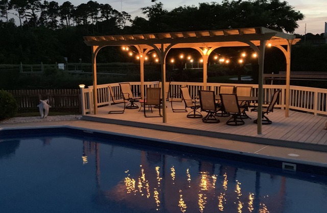 Waterfront House w / Dock-Piscine d'eau salée / bain à remous- près de la plage et du parc, WiFi gratuit