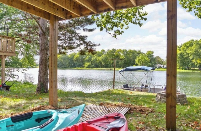 Casa Colibri -White River front — kayaks and fishing!!