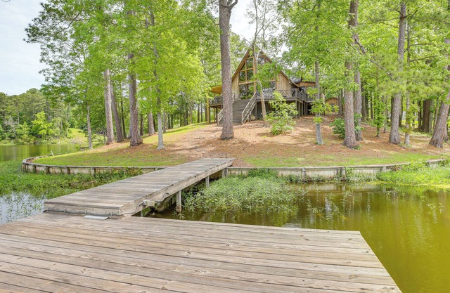 Riverfront Shelby Home w/ Private Boat Dock!