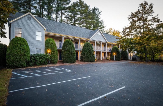 Riverhouse by Weekender formerly Jack Daniels Inn