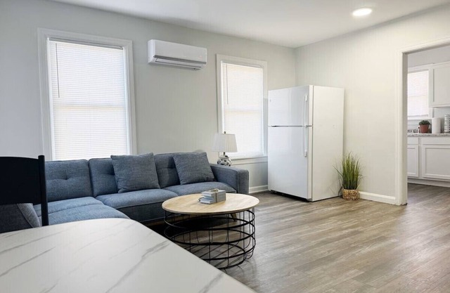 Riverside A6- EVV 1BR-1BA Apt