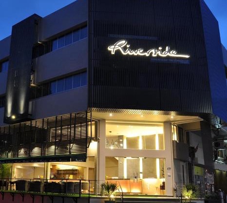 Riverside Boutique Hotel