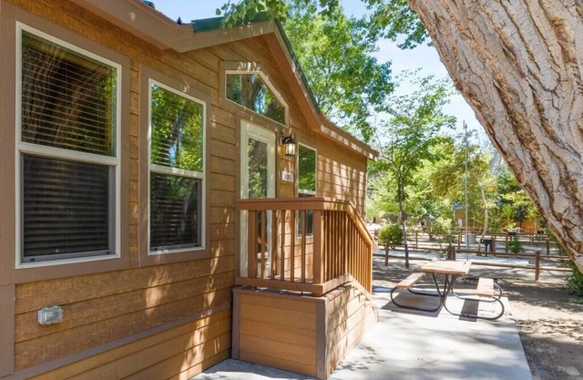 Riverside Cabin at KRS Campground (Cabin 26)