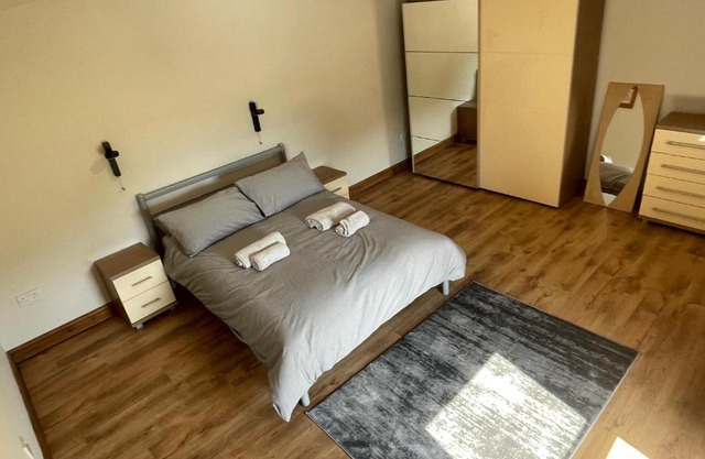 Riverside cottage sleeps 4