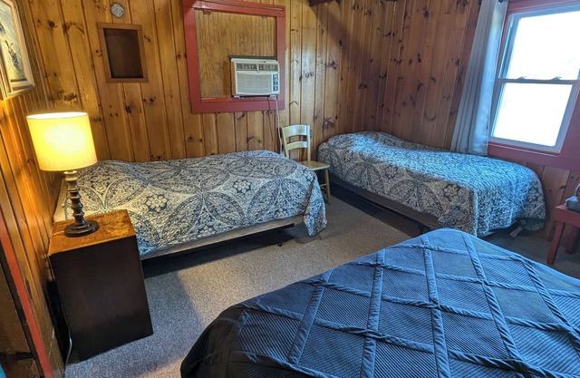 Riverside Point Resort #8 | 2 Bed, 1 Bath