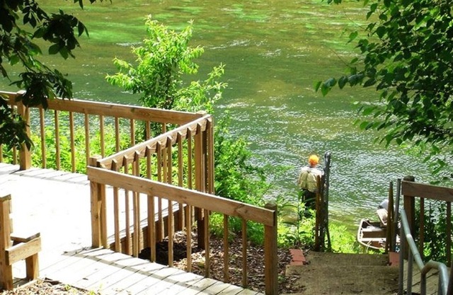 Maison de vacances Riverside WHITE RIVER! par BULL SHOALS DAM & LAKE!