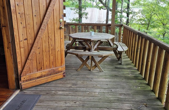 Riverview Cabins viewing Mammoth Spring State Park and Hatchery