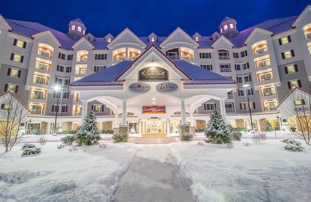 RiverWalk Resort at Loon Mountain