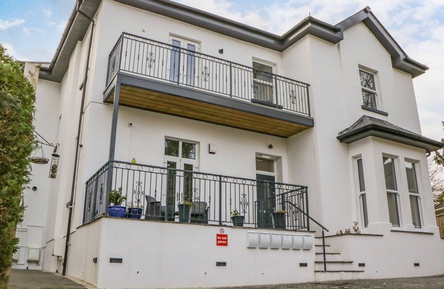 RIVIERA HEIGHTS, family friendly in Paignton