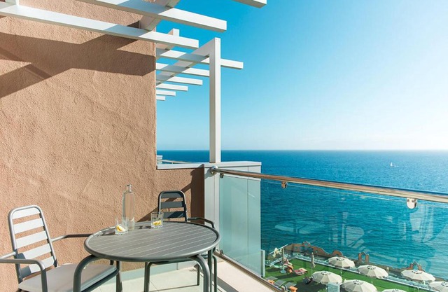 Riviera Vista