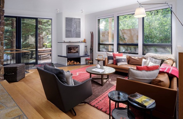 RMR: Tram Tower 5 Condo in Teton Village