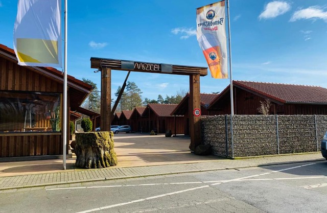 Roadcamp - American Motel & Sportsbar