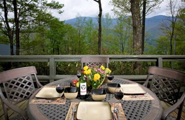Roaring Fork Chalet Long Range Mountain Views