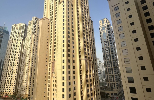 Robin Beach Hostel JBR