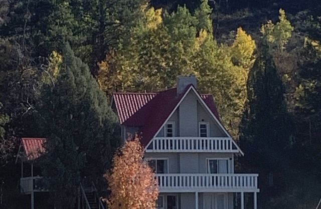 Beau lieu de vacances en famille dans les montagnes