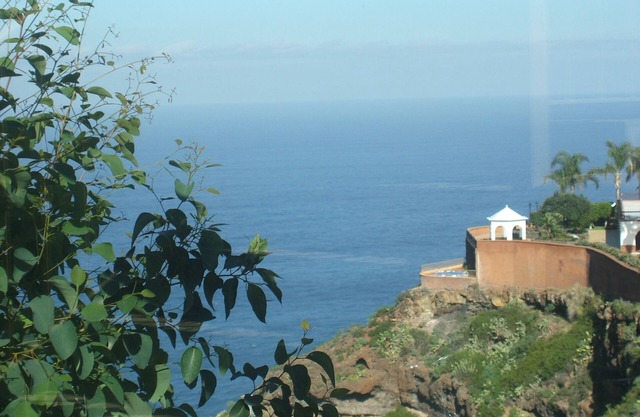 Rocamar, sur le rocher au-dessus de la mer avec une vue magnifique, 2 terrasses et piscine