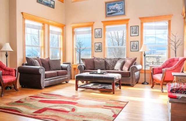 Rock Creek Schoolhouse - Historic Charm! Quail Ridge 50% Off!
