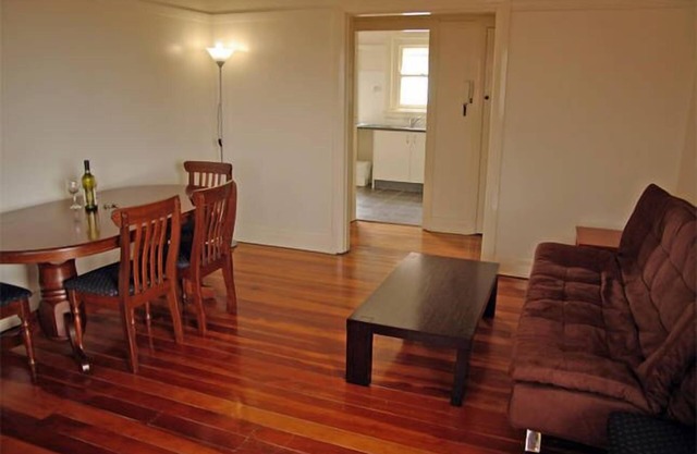 Grand Appartement 2 Chambres avec Balcon Rockdale