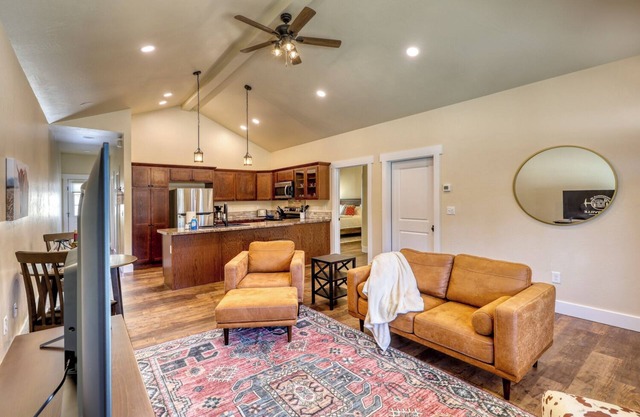 Cozy Cabin 10 minutes from Mt. Rushmore Rockerville Gold Town
