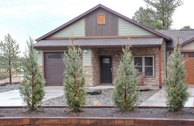 Black Hills Retreat-Beautiful 1 Bedroom Condo