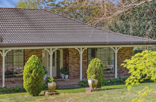 Rockfield Farmers Cottage-Tranquil Garden Stay near Berry and Kangaroo Valley