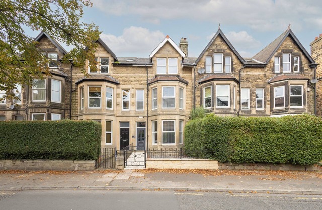 Rockholme - Large Group Accommodation in Central Harrogate