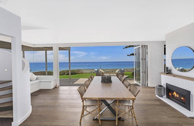 ROCKSALT - HAMPTONS INSPIRED BEACH HOUSE