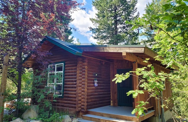 Rocky Top - Cabane en rondins mignonne et confortable
