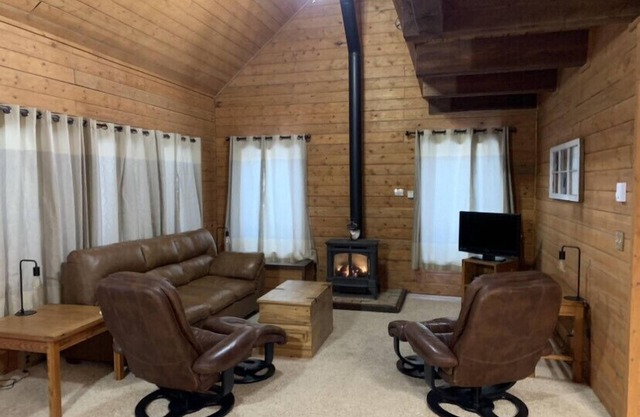 Rocky Top Log Cabin avec vues! - Maintenant ouvert toute l'année! - Cabine 3