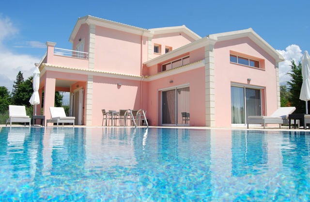 Roda Park Villa Corfu 🌹🏡
