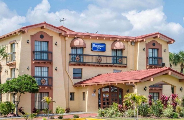 Rodeway Inn Near Ybor City - Casino