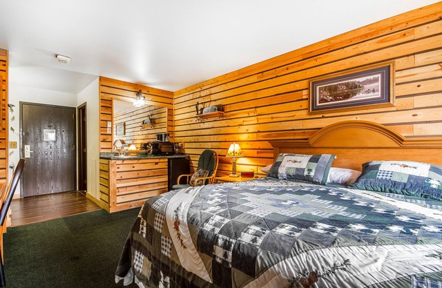 Rodeway Inn & Suites Madison East