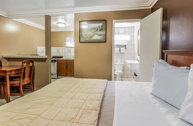 Rodeway Inn