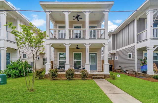 Romana Hideaway & Juliet Haven | 6 Bed, 4.5 Bath