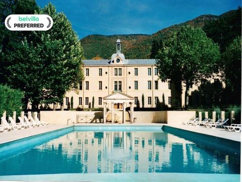 Romantic Château Stay Rhône