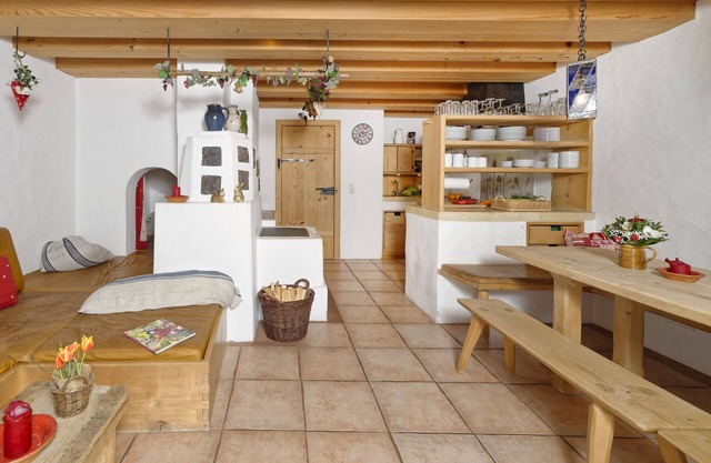 Ferme romantique sur le lac de Chiemsee avec appartements de vacances exclusifs