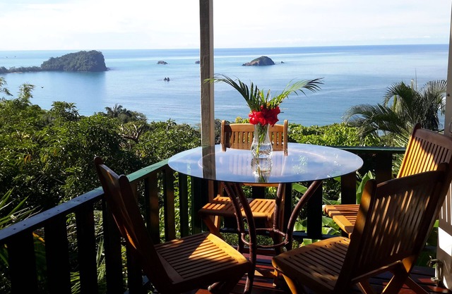 Maison romantique avec 4 ponts et de belles vues sur l'océan!