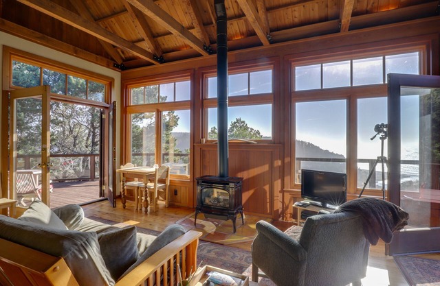 NOUVEAU! Escapade Ridgetop avec bain à remous, 9 Mi à Mendocino