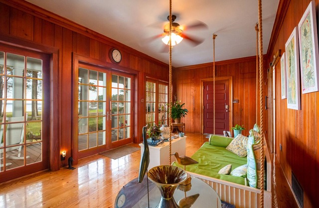 Appartement romantique au bord de la rivière!