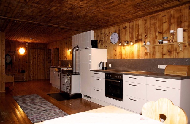 Appartement romantique avec salon de ferme et poêle en faïence dans l'Allgäu