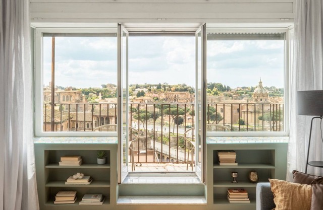Rome à vos pieds, vue imprenable sur les Fori Imperiali