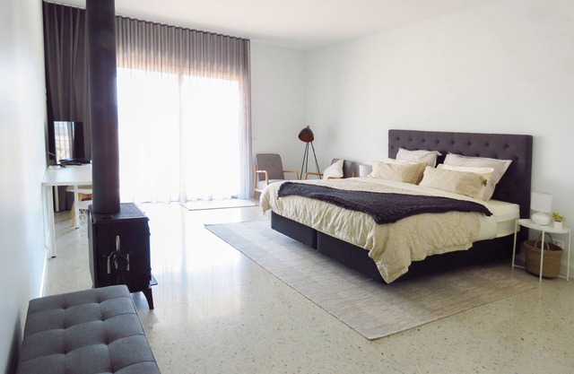Rooks Edge B&B - Room 3 -Stunning views-romantic getaway