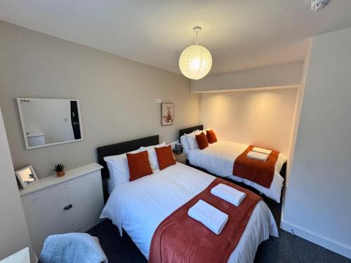 Room 1 Shared House in L6