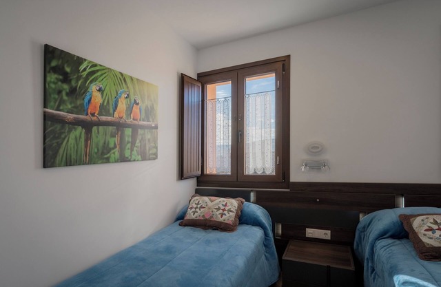 Chambre '103 Doble Adaptada' avec Jardin partagé, Wi-Fi et Climatisation