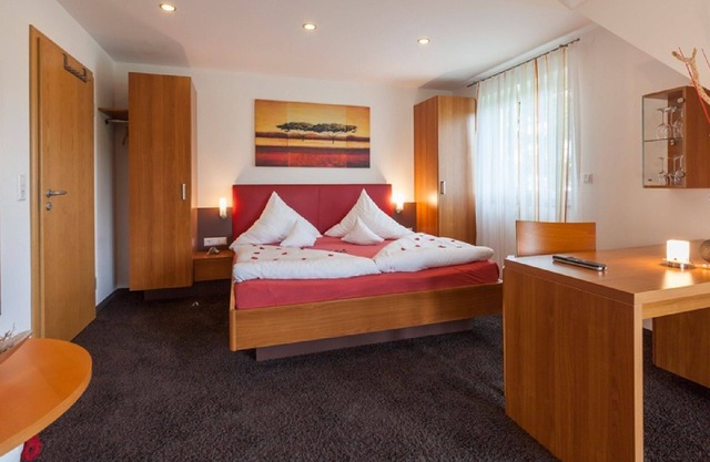 Chambre '205' avec jardin partagé, balcon et Wi-Fi