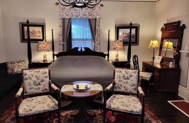 Bed & Breakfast 1852 Historic Evans House Venez chez vous loin de chez vous!