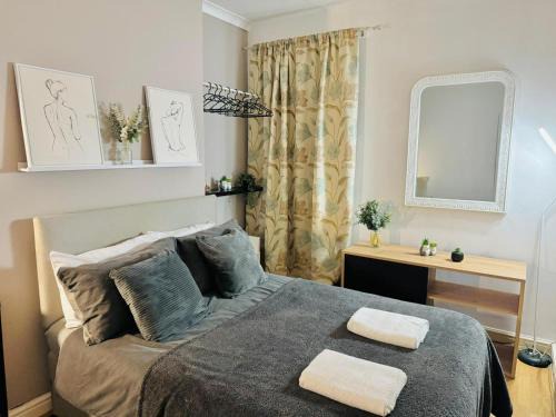 Room 3 Shared House
